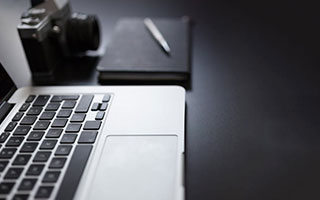 开云体育登录-RNG险胜TES，Keria关键制胜：英雄联盟冬季赛的精彩瞬间与深度解析