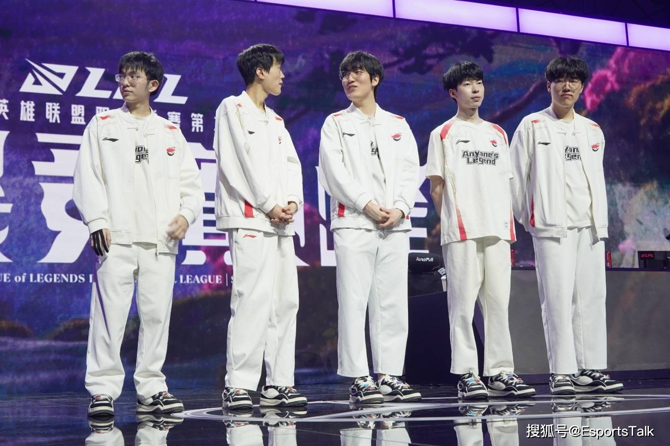 SHR险胜WBG,Gumayusi完成史诗逆转峡谷大战四强赛,让粉丝疯狂欢呼的简单介绍 SHR险胜WBG,Gumayusi完成史诗逆转峡谷大战四强赛,让粉丝疯狂欢呼的简单介绍