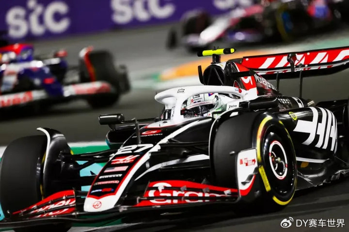 开云平台-哈斯车队逆转索伯车队，汉密尔顿点燃赛场