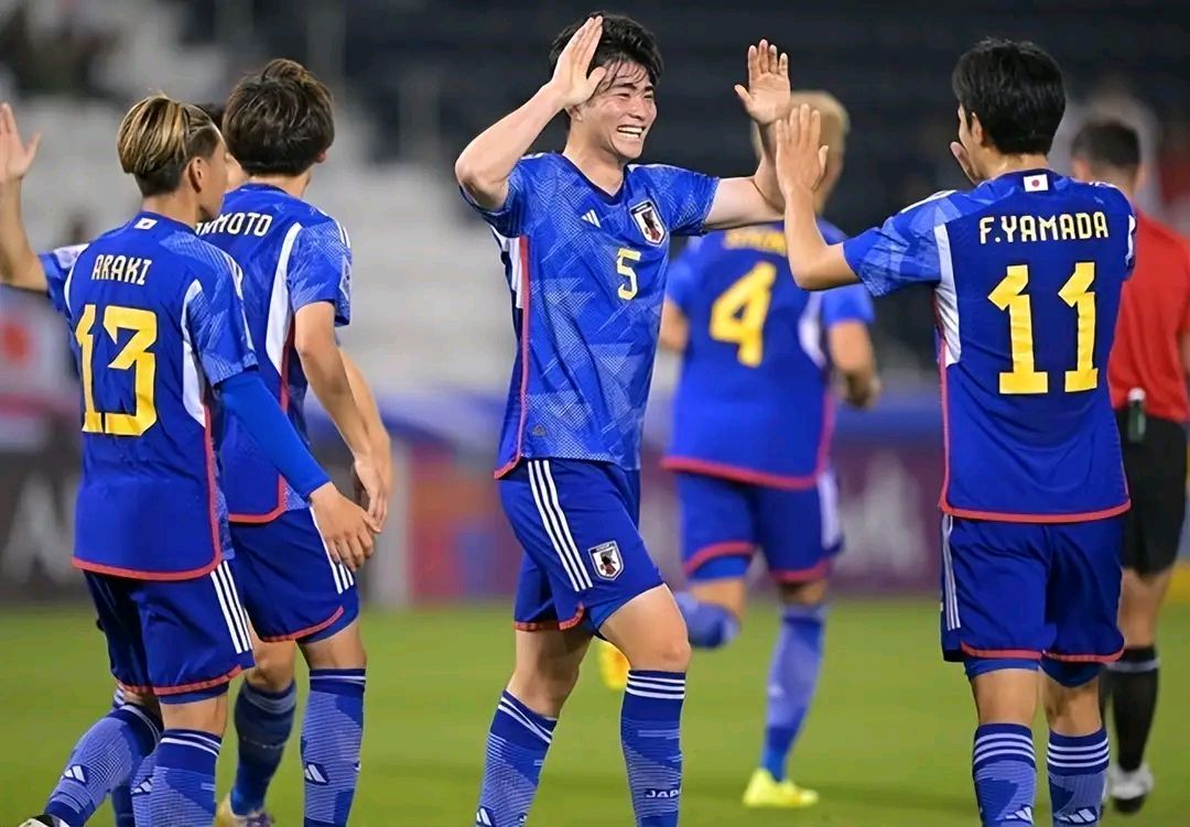 韩国队力克日本队,奥恰洛夫点燃赛场 韩国队力克日本队,奥恰洛夫点燃赛场