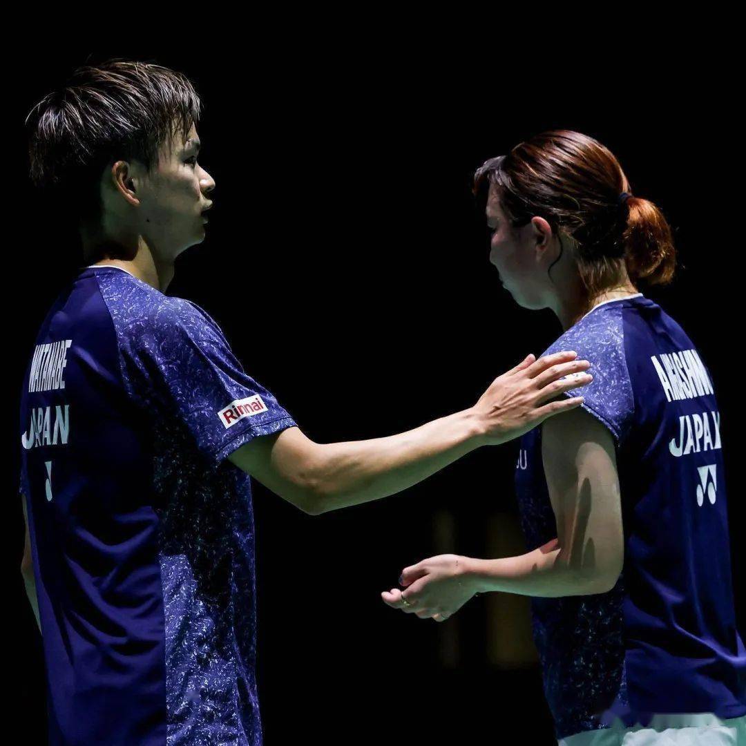 中国队逆转日本队,黄鸭组合统治全场 中国队逆转日本队,黄鸭组合统治全场